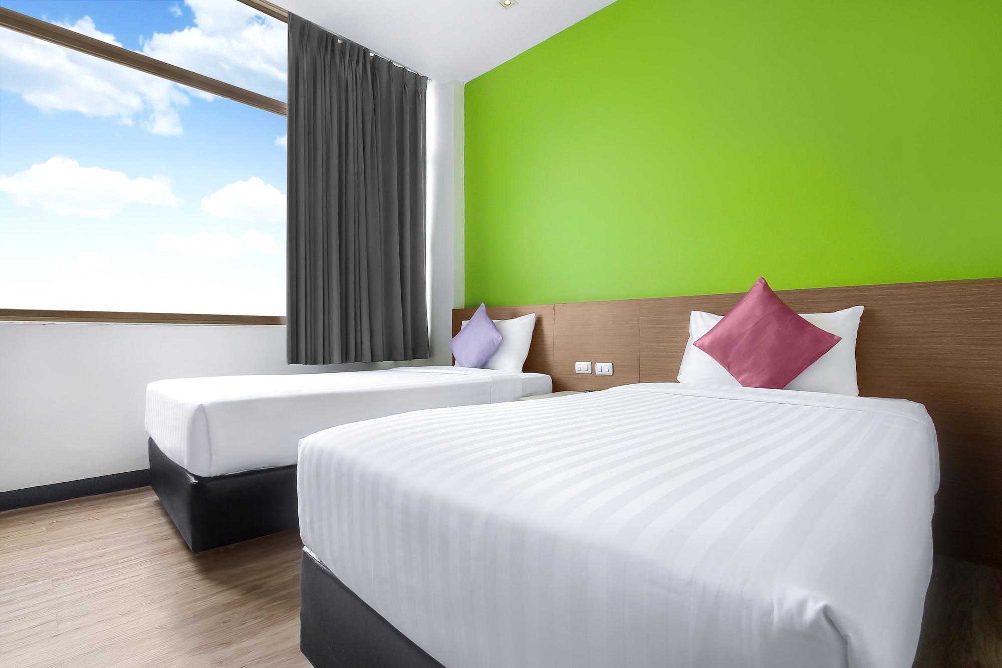 D Varee Xpress Makkasan Hotel Bangkok Exterior photo